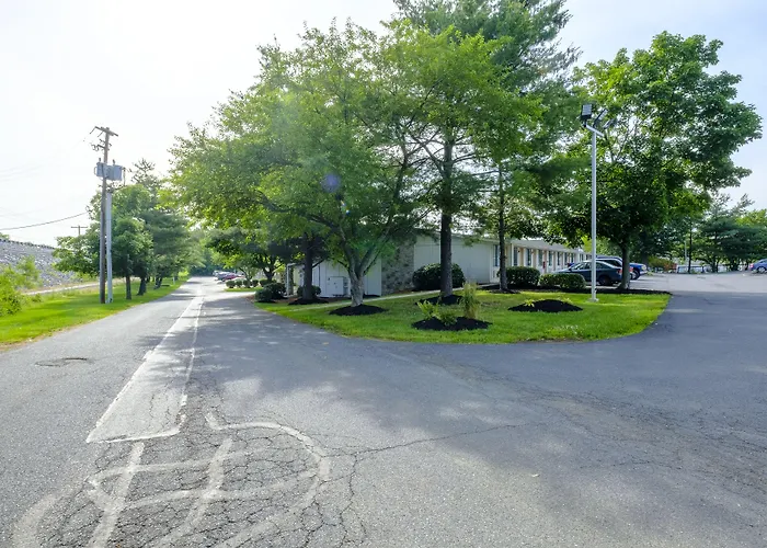 Cheap hotel: American Inn